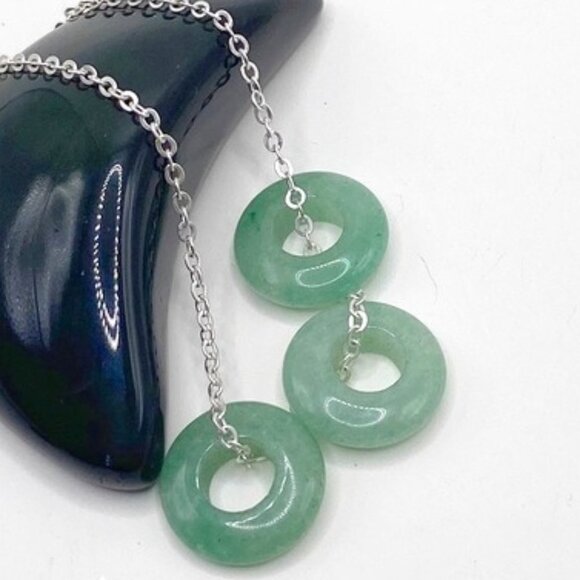 Aventurina worry stone donut sterling silver necklace/manifesting prosperity - Picture 1 of 5